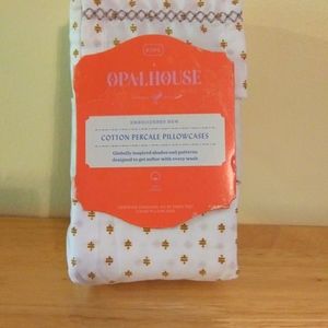 2 sets of King pillowcases (one price)